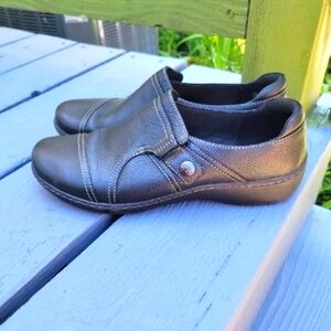 Clarks Casual Slip On Loafers Comfort Shoes Size 9 Womens Black Leather